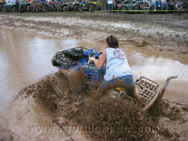 mud%20mania%2005%20096.jpg