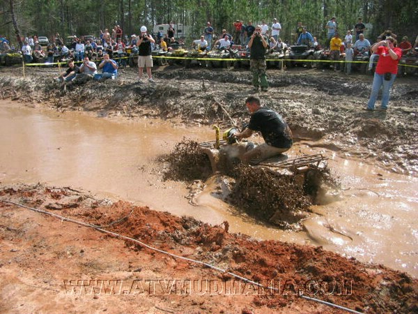 mud%20mania%2005%20122.jpg