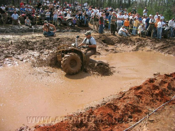 mud%20mania%2005%20141.jpg