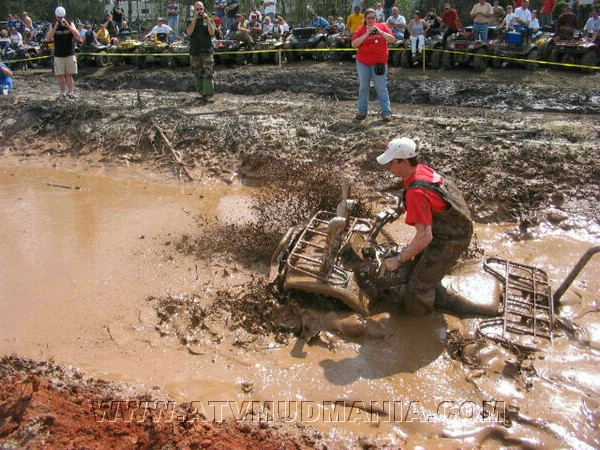 mud%20mania%2005%20153.jpg