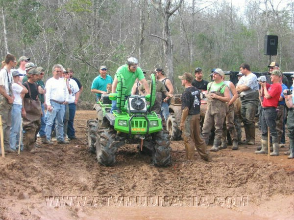 mud%20mania%2005%20196.jpg