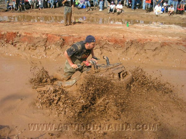 mud%20mania%2005%20217.jpg