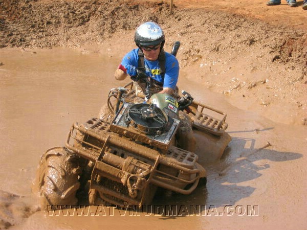 mud%20mania%2005%20222.jpg